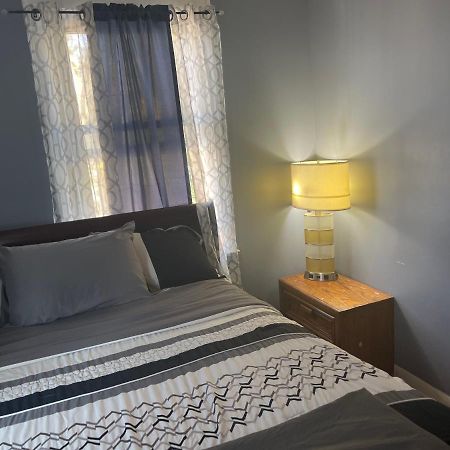 דירות ניו יורק Royalbluecozy מראה חיצוני תמונה